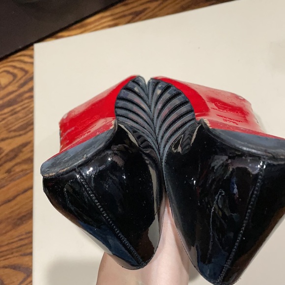 Christian Louboutin Flats - Picture 2 of 5